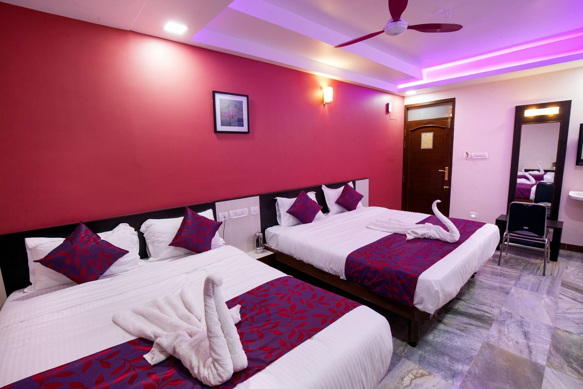 Hotel Lotus Madurai Exteriör bild