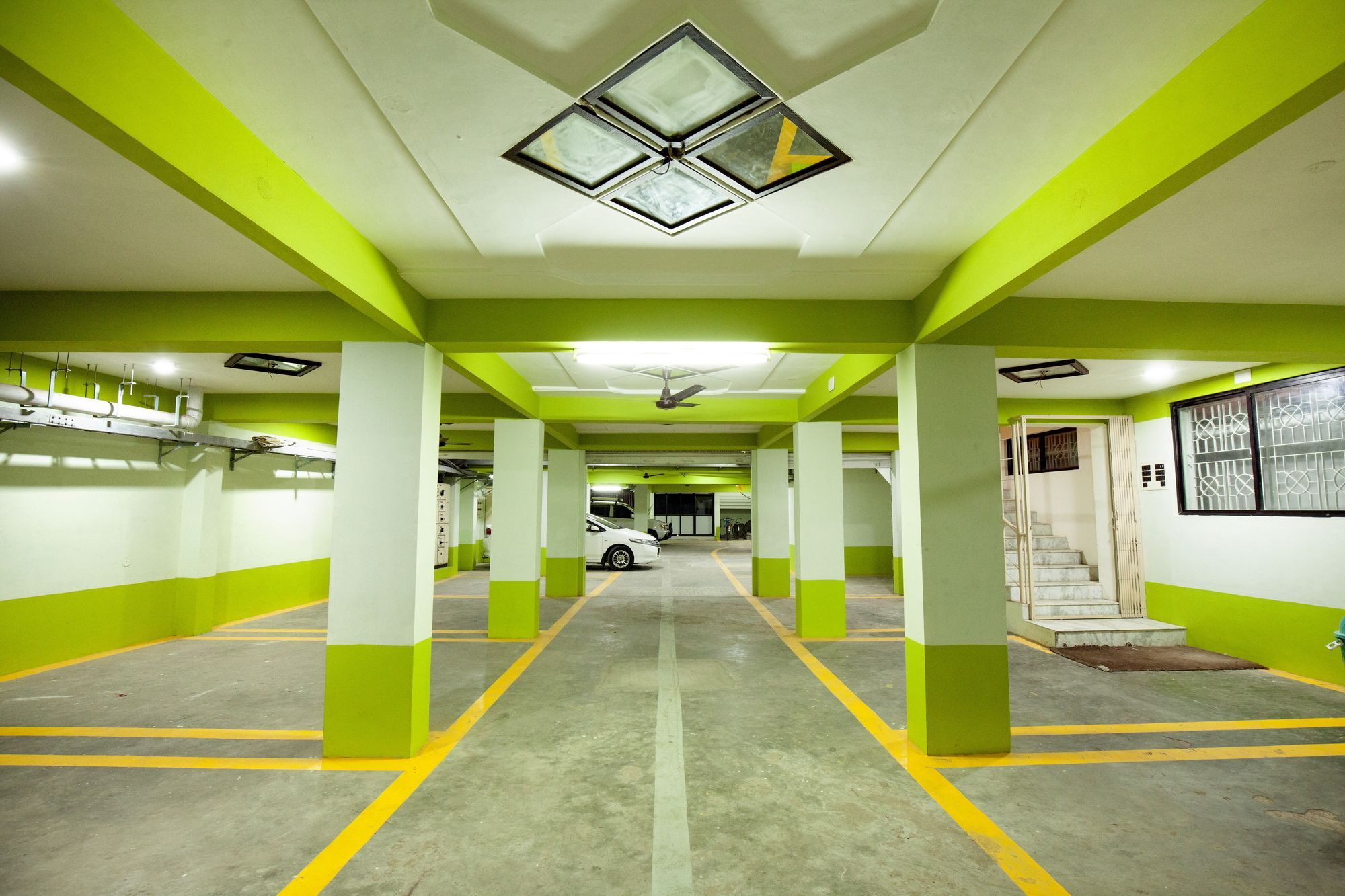 Hotel Lotus Madurai Exteriör bild